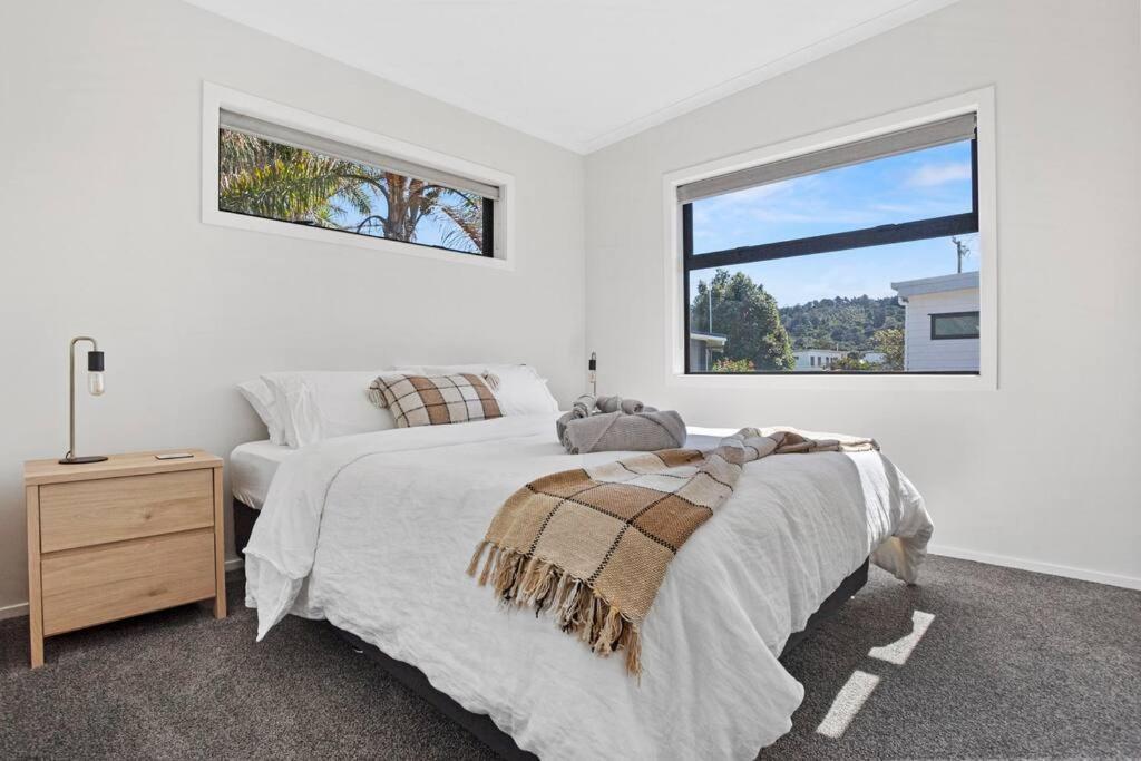 Vila Leisure On Leo Waihi Exteriér fotografie